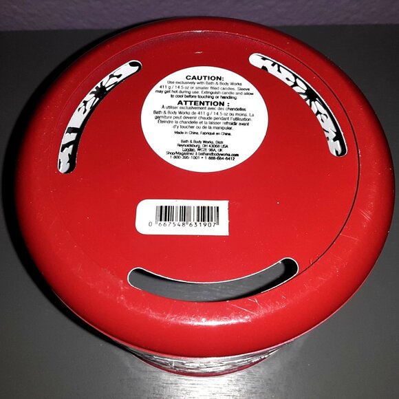 Bath & Body Works 3 Wick Candle Holder Red and White Christmas Reindeer Cut Outs - Picture 4 of 4